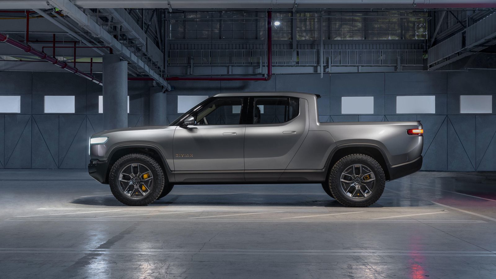 Американский электромобиль rivian