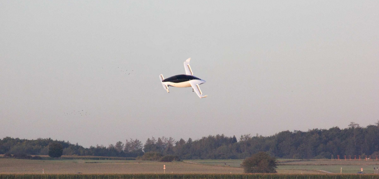 Lilium-electric-vertical-take-off-and-landing