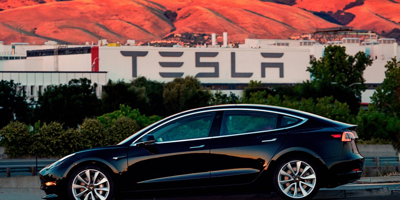 Калифорния рассматривает закон, который почти в два раза снизит налог на Tesla